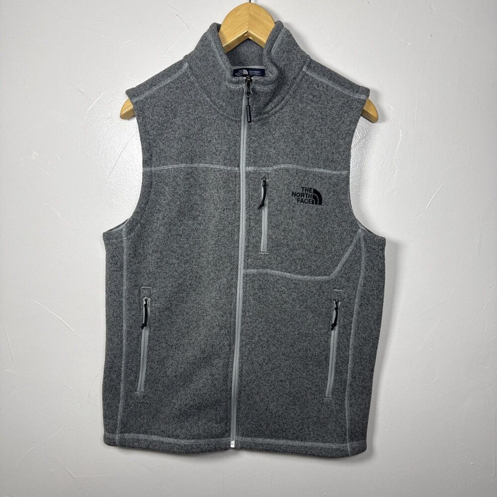 The North Face Vest Men's Size Small Gray NFOA33RB Gorpcore Outdoor Hiking